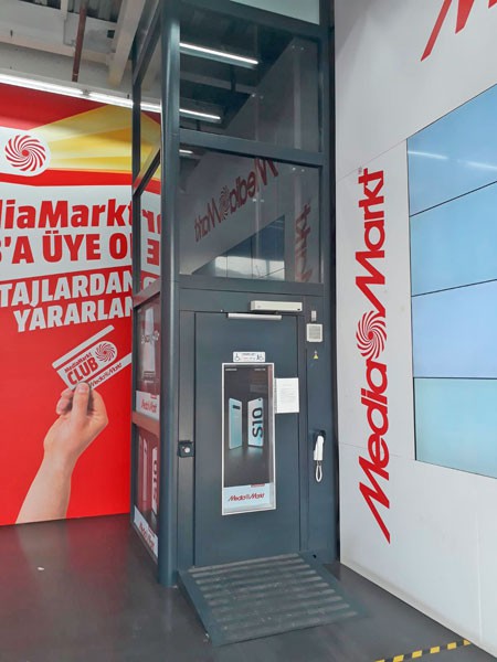 dikey engelli asansörleri