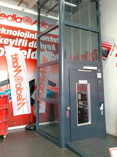 iç mekan engelli kapalı tip dikey kaldırma platformu