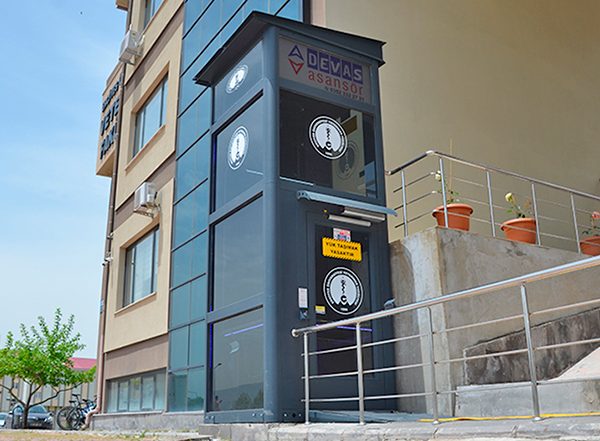 kuyusuz hidrolik engelli asansörü