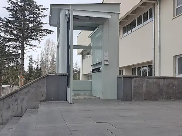 dikey engelli asansörü