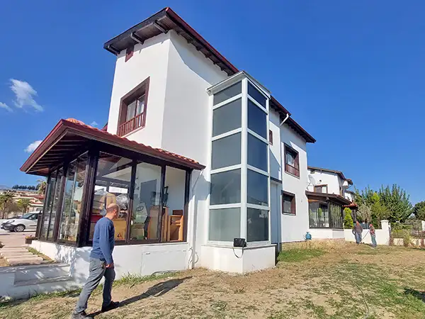 dikey tip engelli platform asansörü